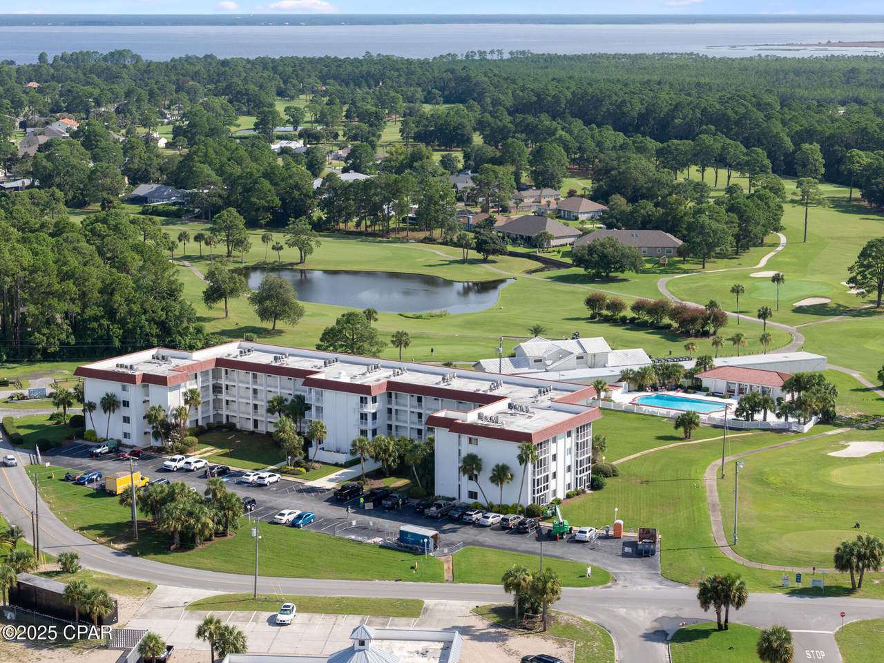 112 Fairway Boulevard - Photo 1