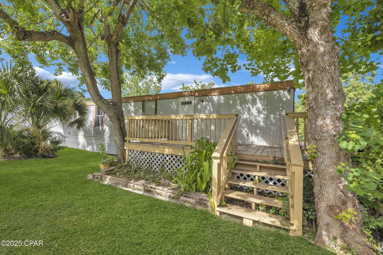 2518 Shady Oak Court - Photo 1