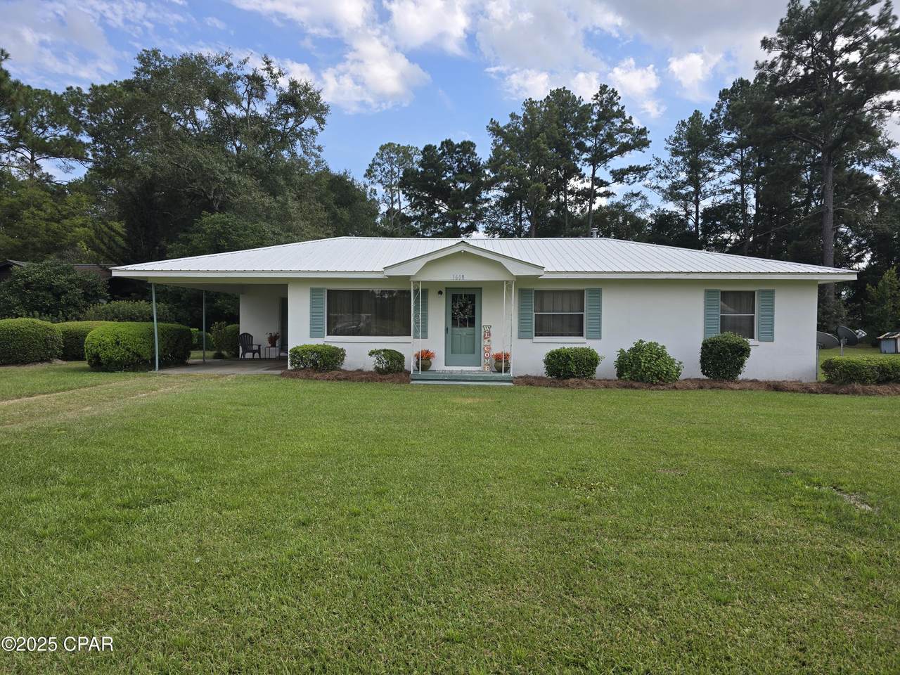 1608 Hwy 90 - Photo 1