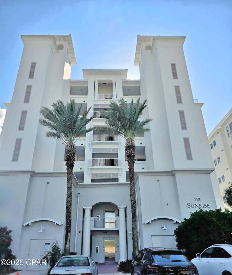 118 Carillon Market Street - Photo 1
