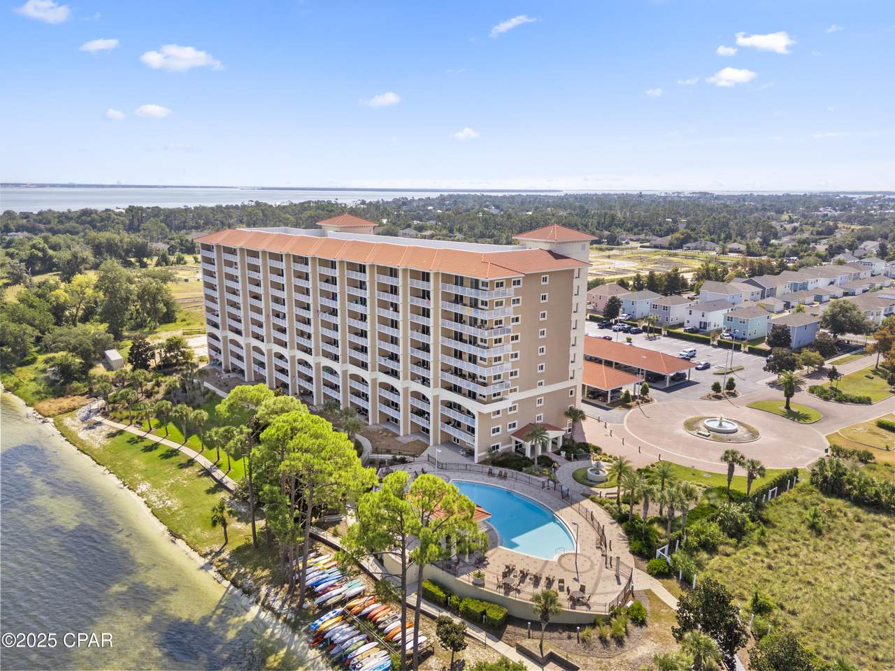 2400 Grandiflora Boulevard - Photo 1