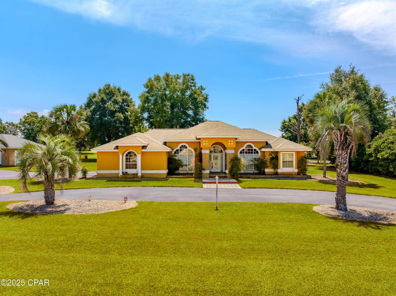 5239 Oak Drive - Photo 1