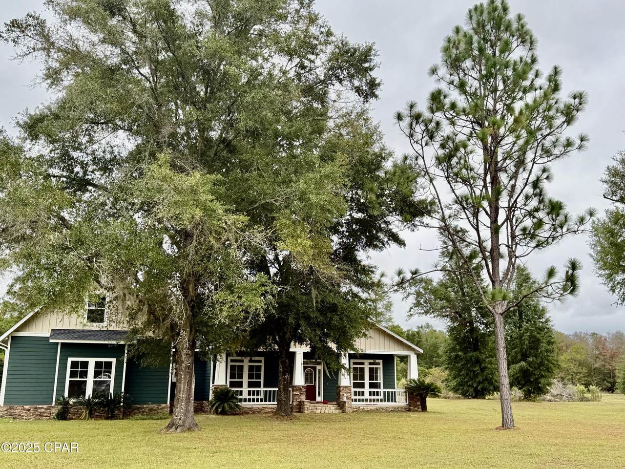 2640 Lawrence Road - Photo 1