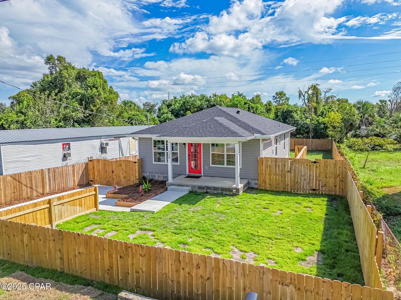 136 Harlem Avenue - Photo 1