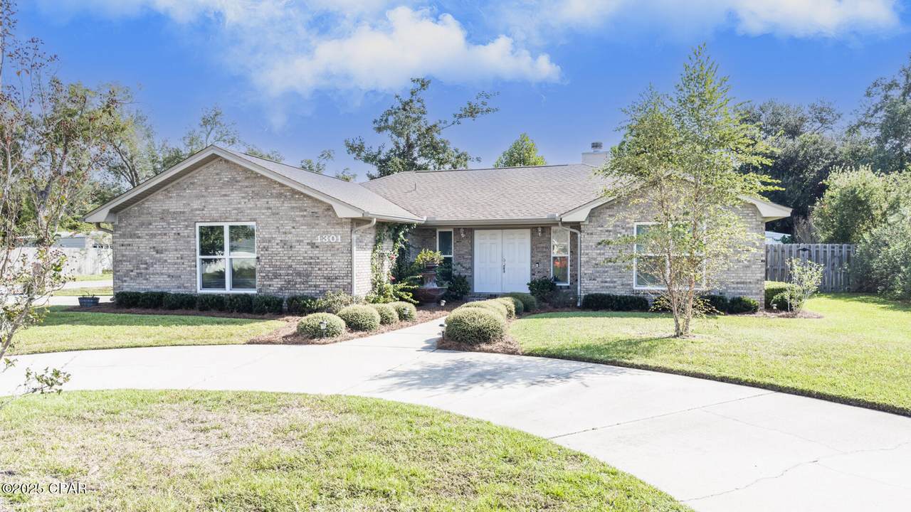 1301 New Hampshire Avenue - Photo 1