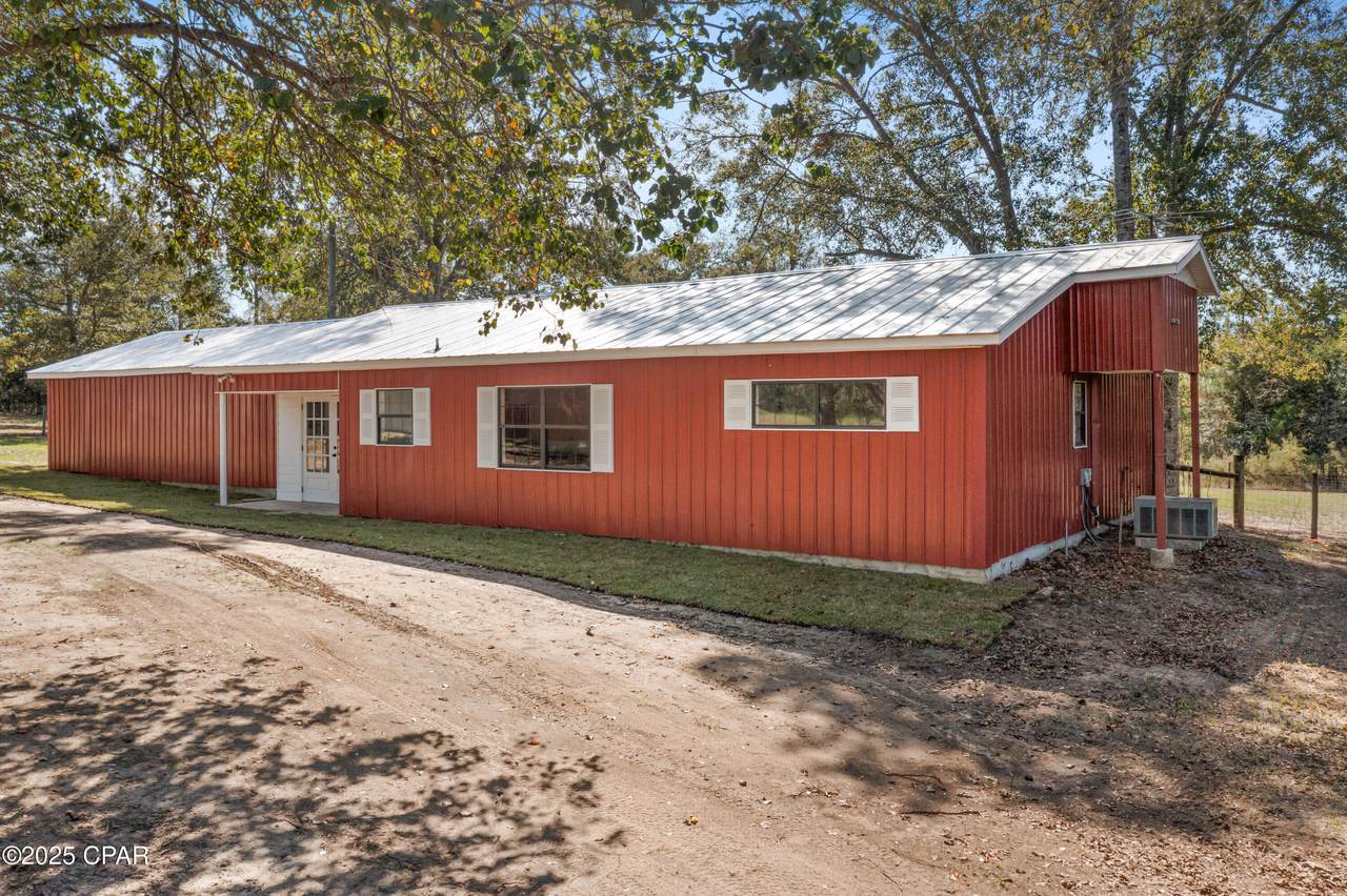 1612 Malcolm Taylor Road - Photo 1