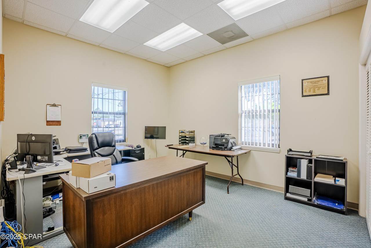 625 Mercer Avenue - Photo 1