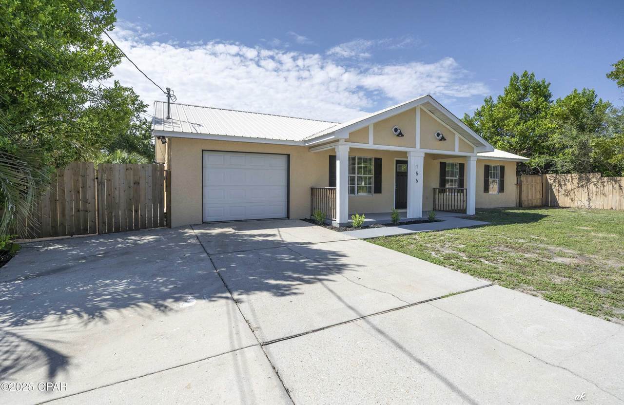 156 Manistee Drive - Photo 1