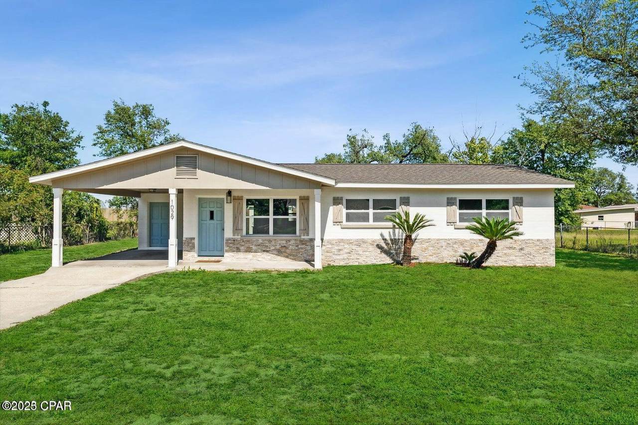 1029 Ethlyn Road - Photo 1