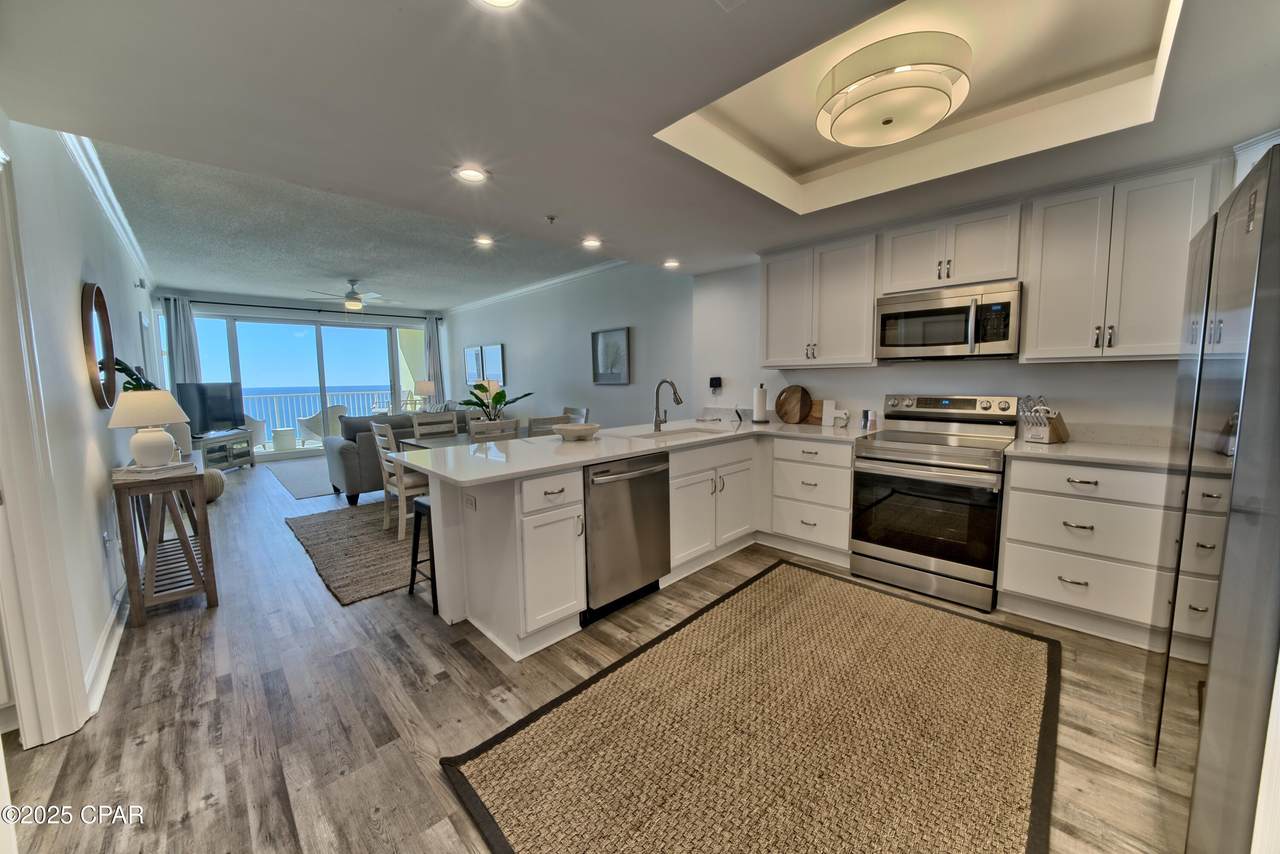 9450 Thomas Drive - Photo 1