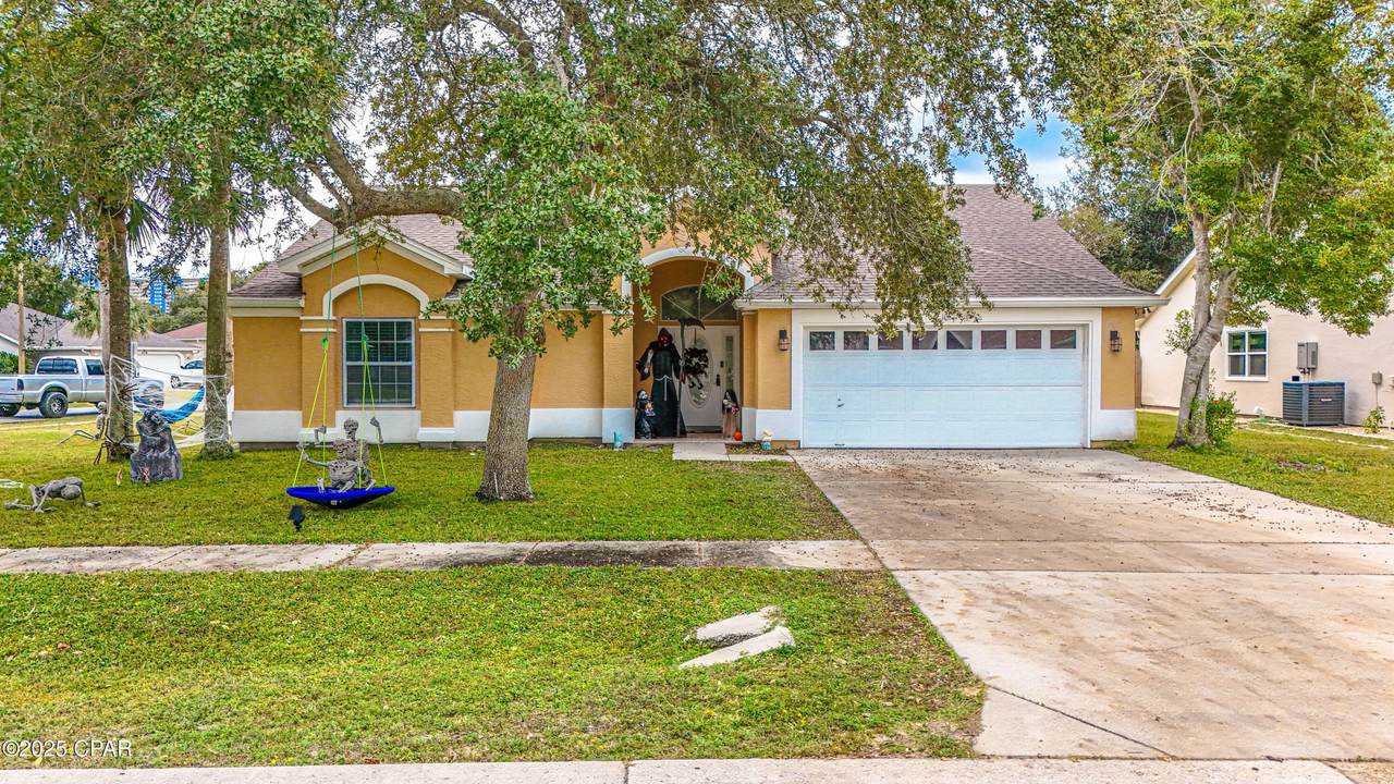 101 Woodtrail Drive - Photo 1