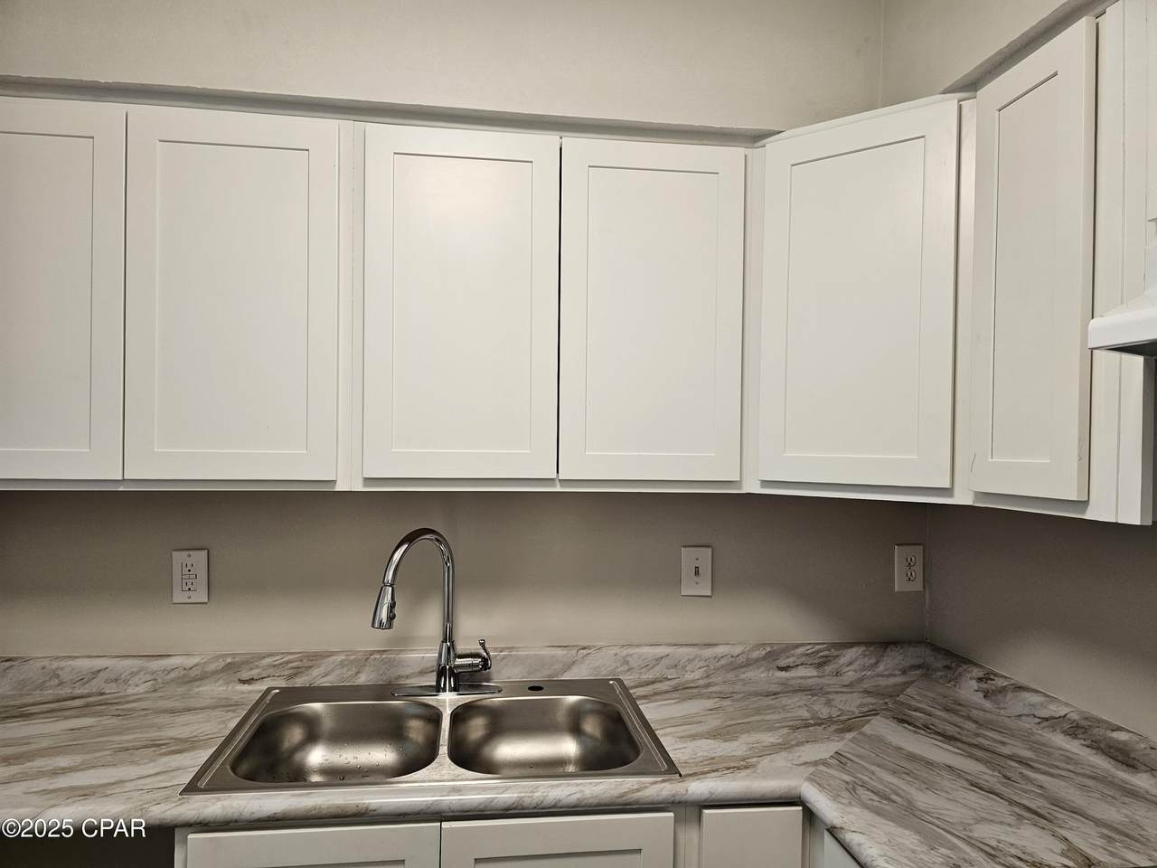 6325 Chipewa Street - Photo 1