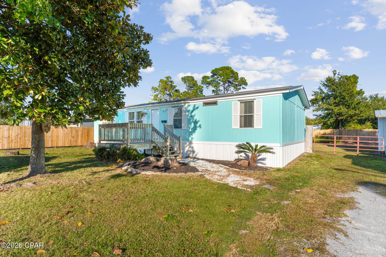 433 Water Oak Circle - Photo 1