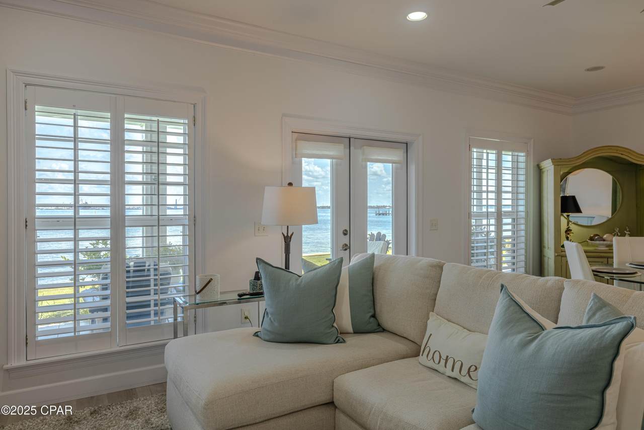 2322 Pelican Bay Court - Photo 1