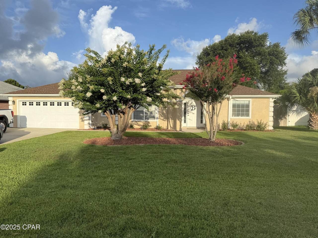 202 Hidden Pines Drive - Photo 1