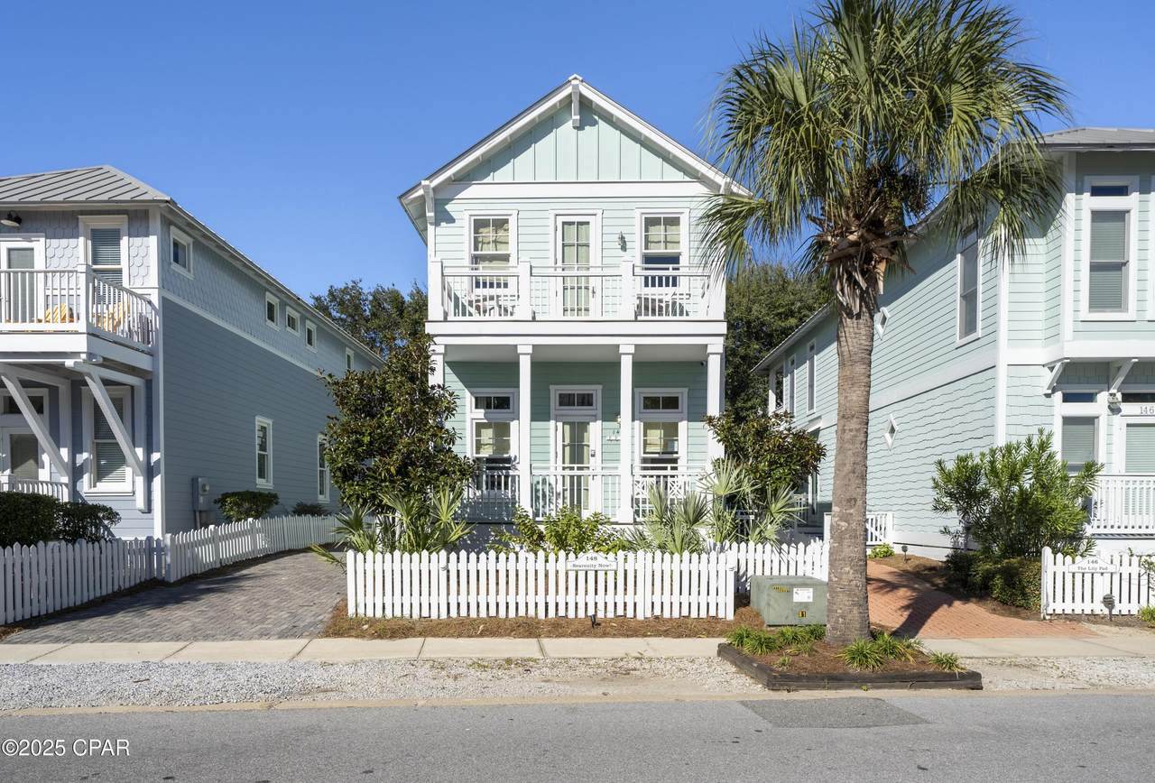 148 Parkshore Drive - Photo 1