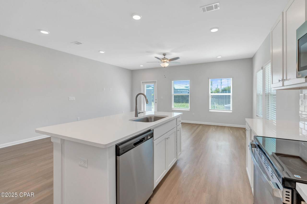 7672 Solana Lane - Photo 1