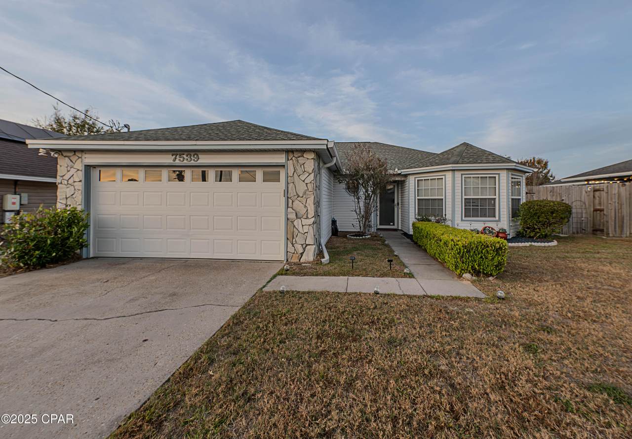 7539 Kelsey Drive - Photo 1