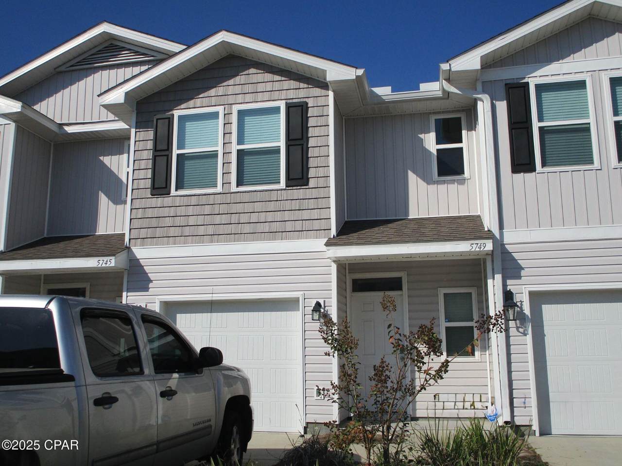 5749 Callaway Circle - Photo 1