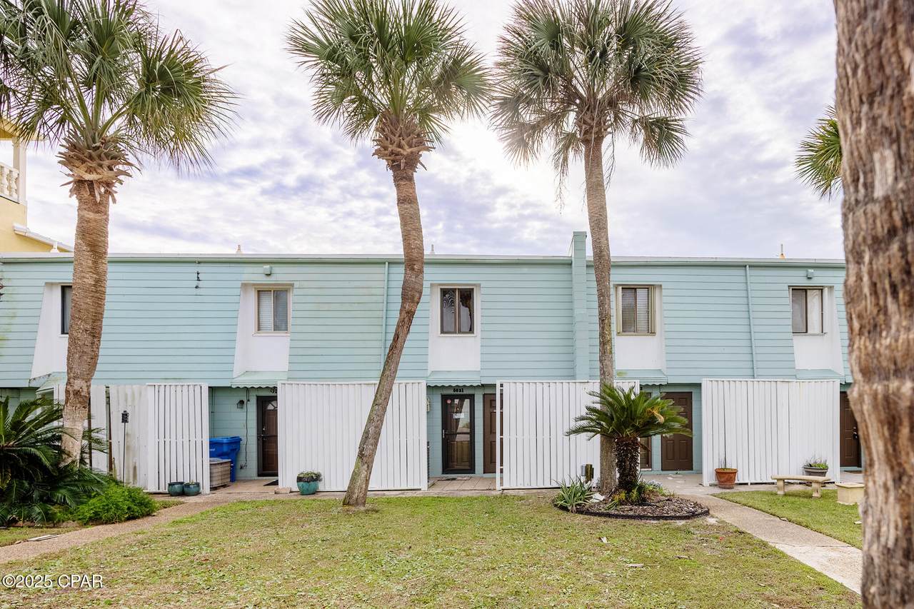 8021 Surf Drive - Photo 1