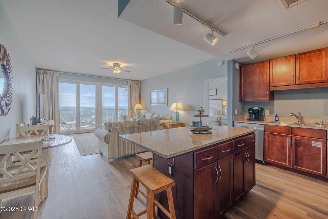 9902 Thomas Drive - Photo 1