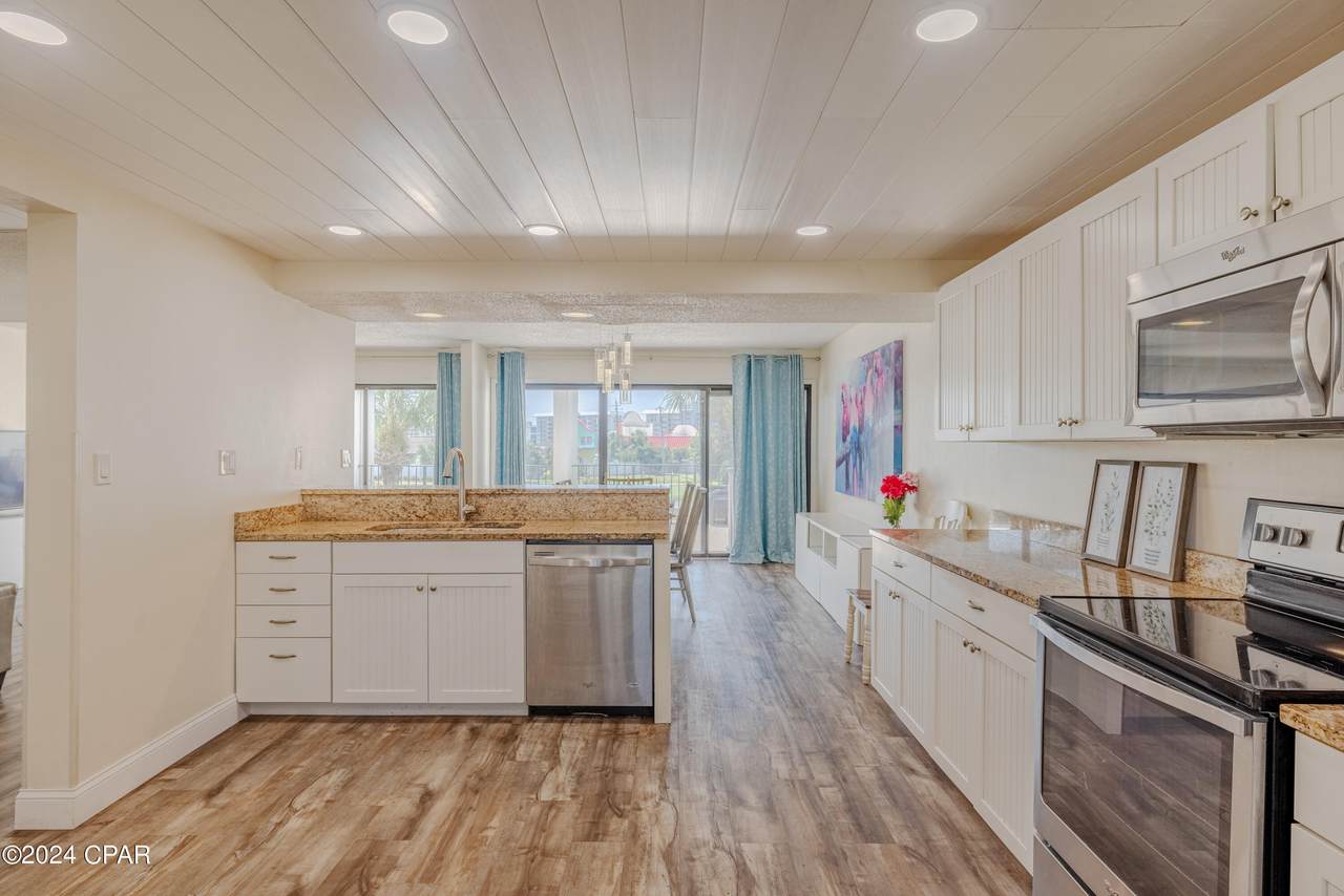 520 Richard Jackson Boulevard - Photo 1