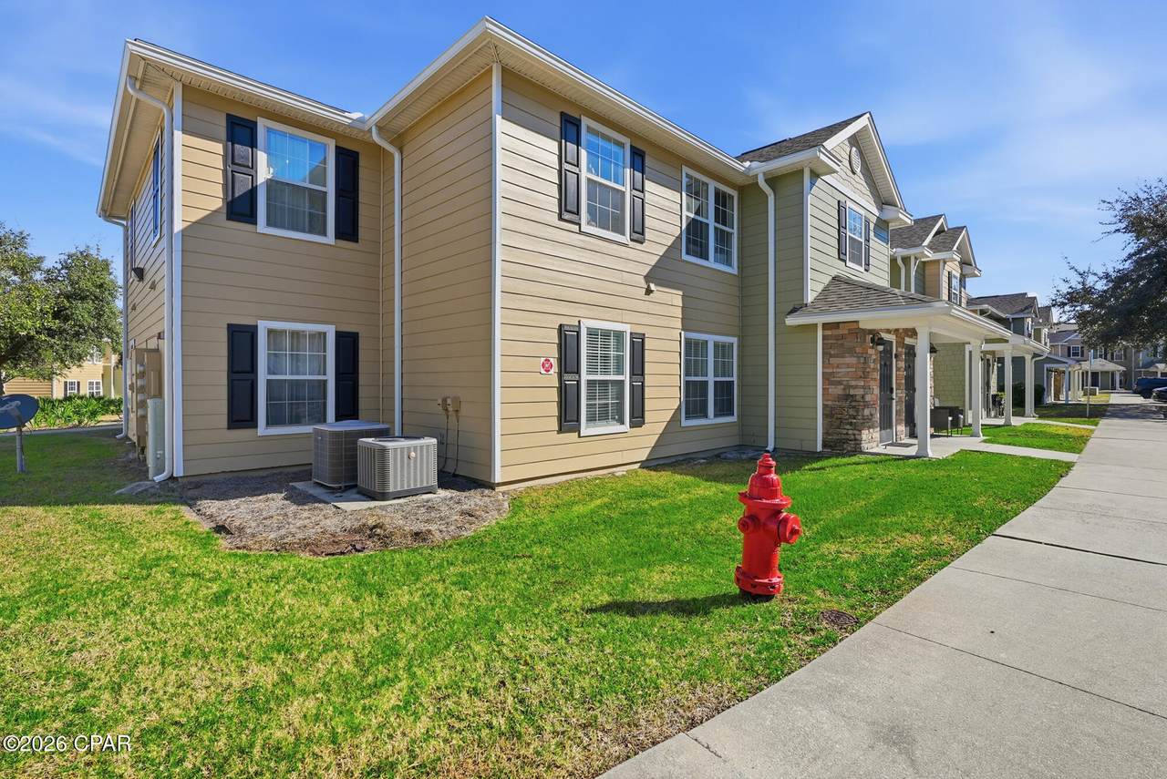 601 Cape Cod Drive - Photo 1