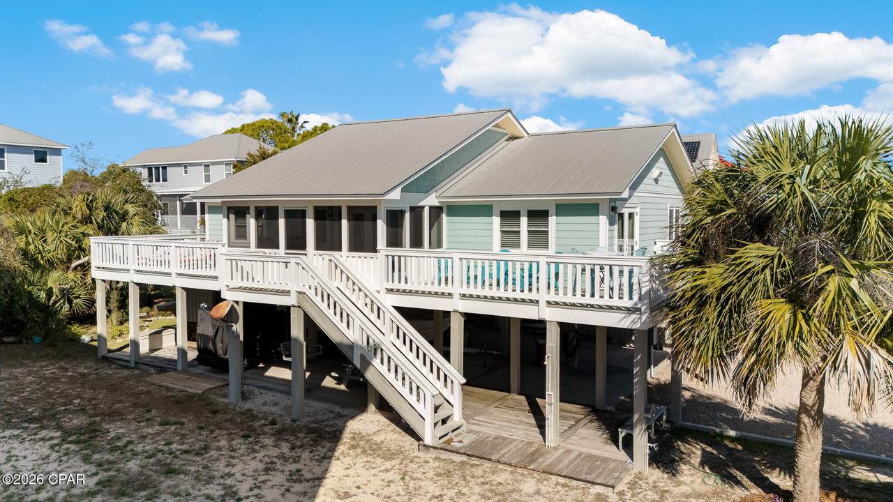 257 Oak Street - Photo 1