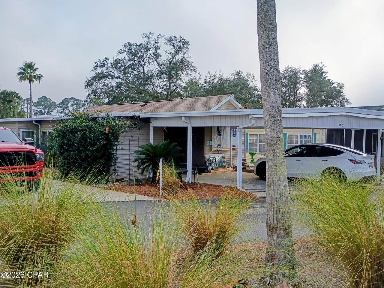 1219 Thomas Drive - Photo 1