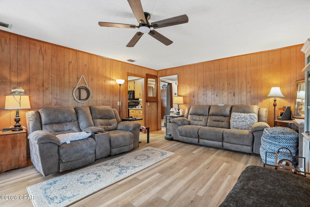 3615 Phillips Lane - Photo 1
