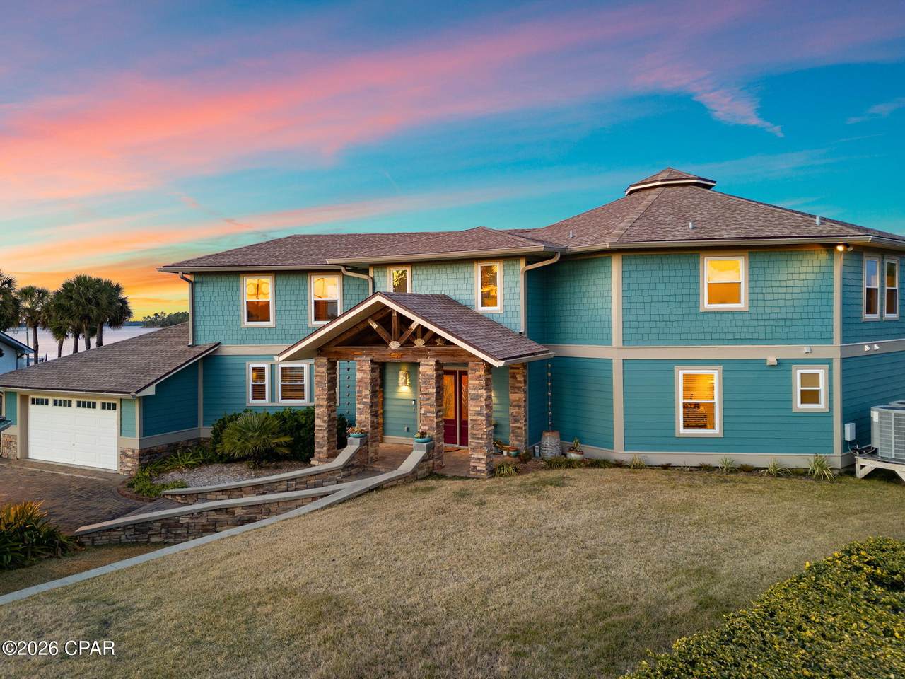 1004 Sunset Lane - Photo 1