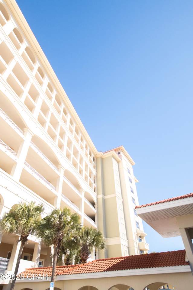 2400 Grandiflora Boulevard - Photo 1