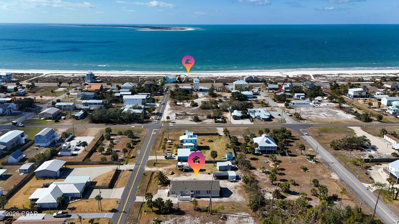227 Bay Street - Photo 1