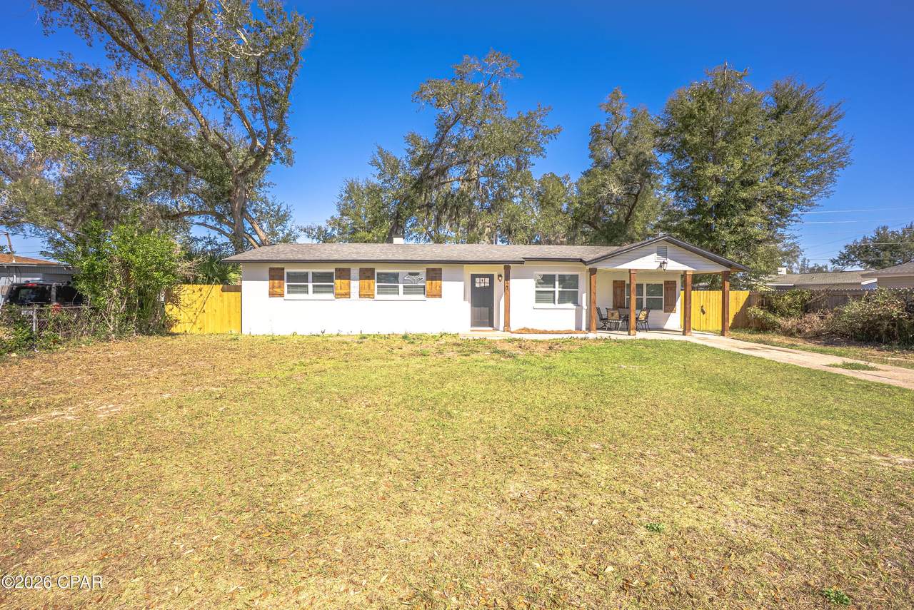 4927 Hensey Road - Photo 1