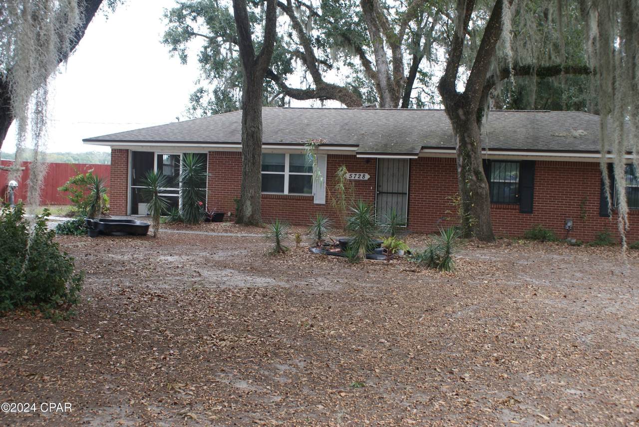 5728 Snowhill Road - Photo 1