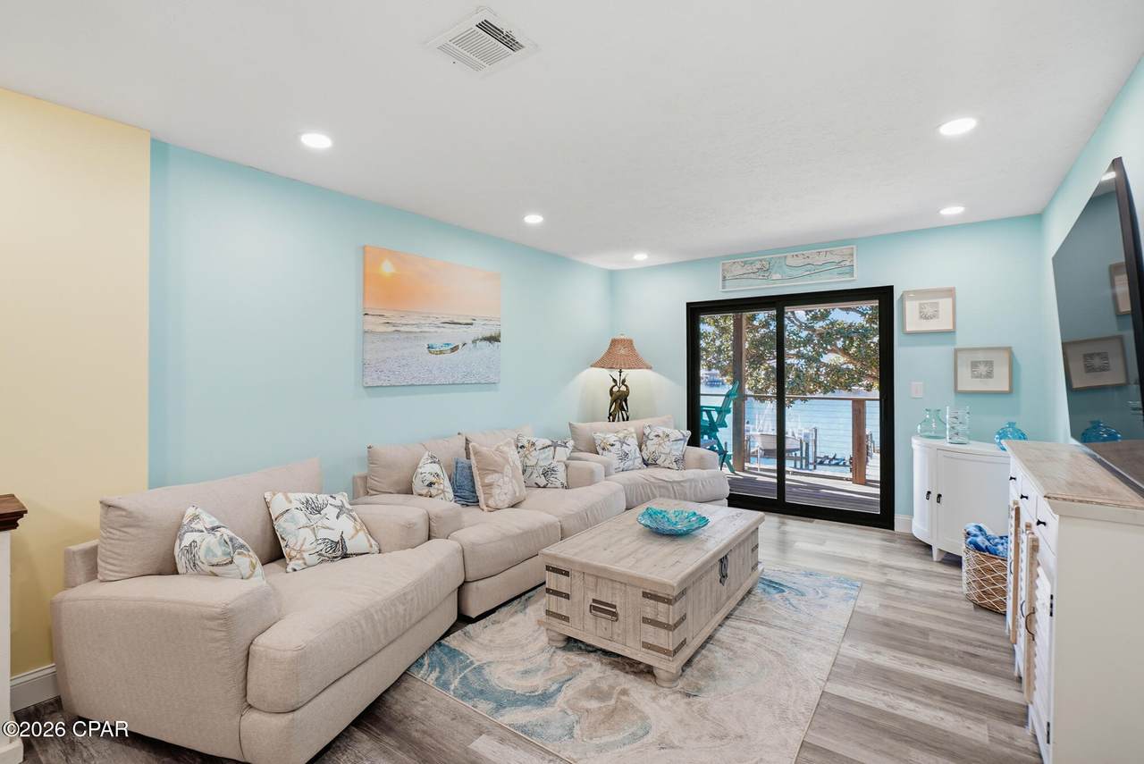 7205 Lagoon Drive - Photo 1