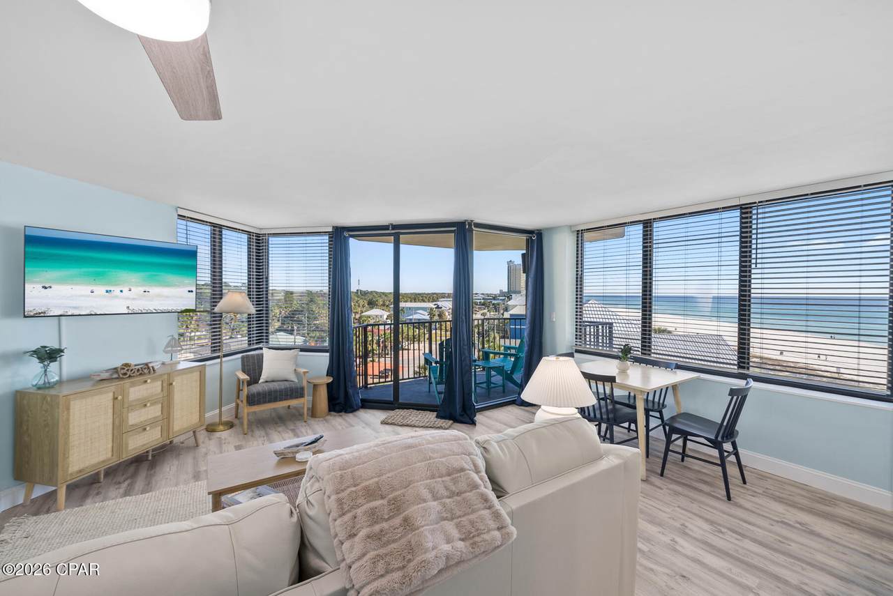 9850 Thomas Drive - Photo 1