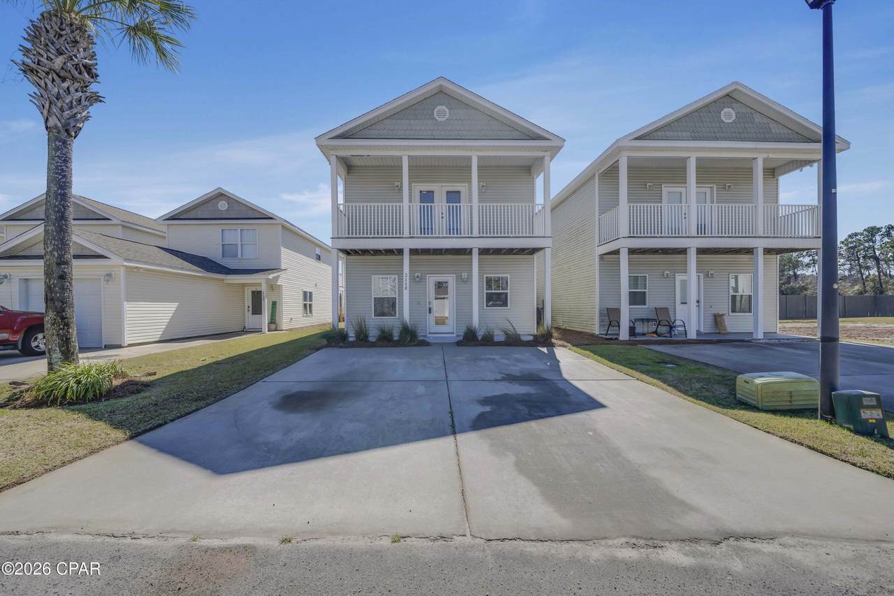 2118 Sterling Cove Boulevard - Photo 1