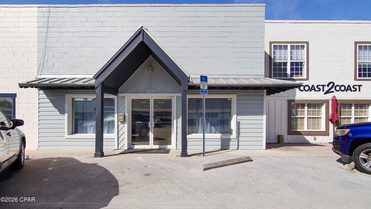 308 Williams Avenue - Photo 1