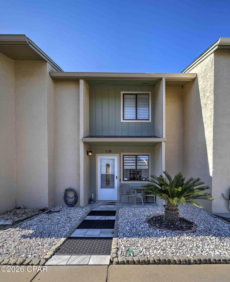 110 Linda Marie Lane - Photo 1