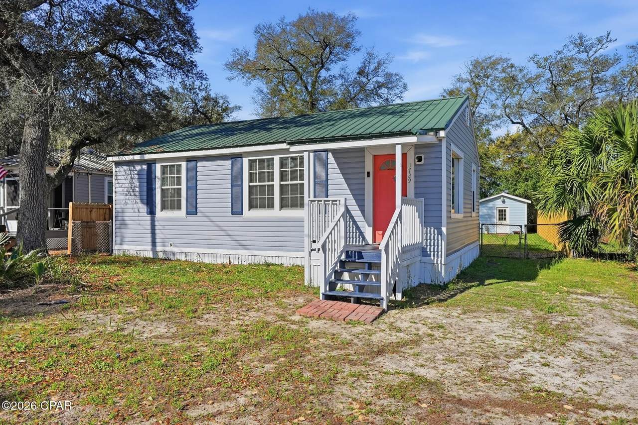 1729 Palmetto Avenue - Photo 1
