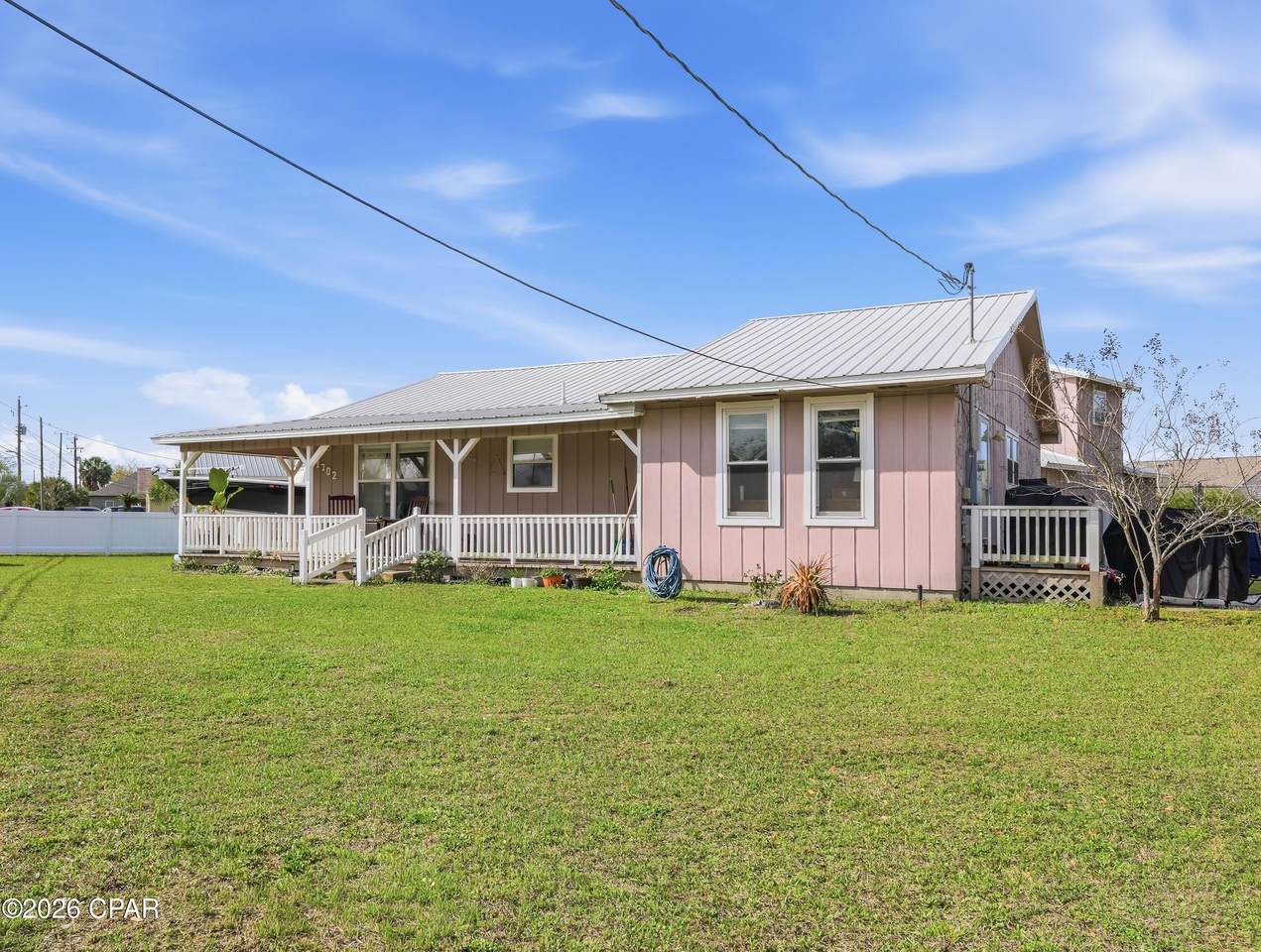 1702 Maine Avenue - Photo 1
