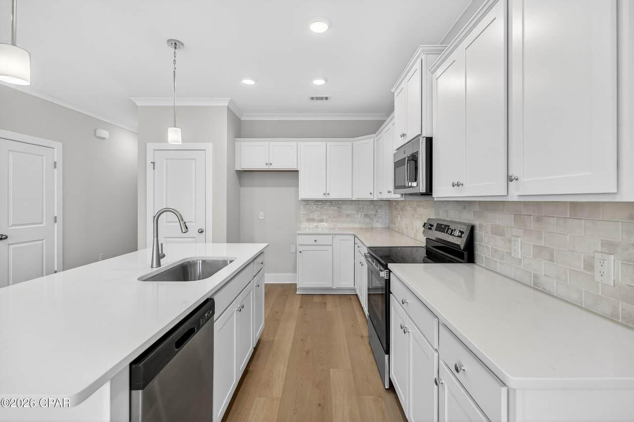 310 Cyan Lane - Photo 1
