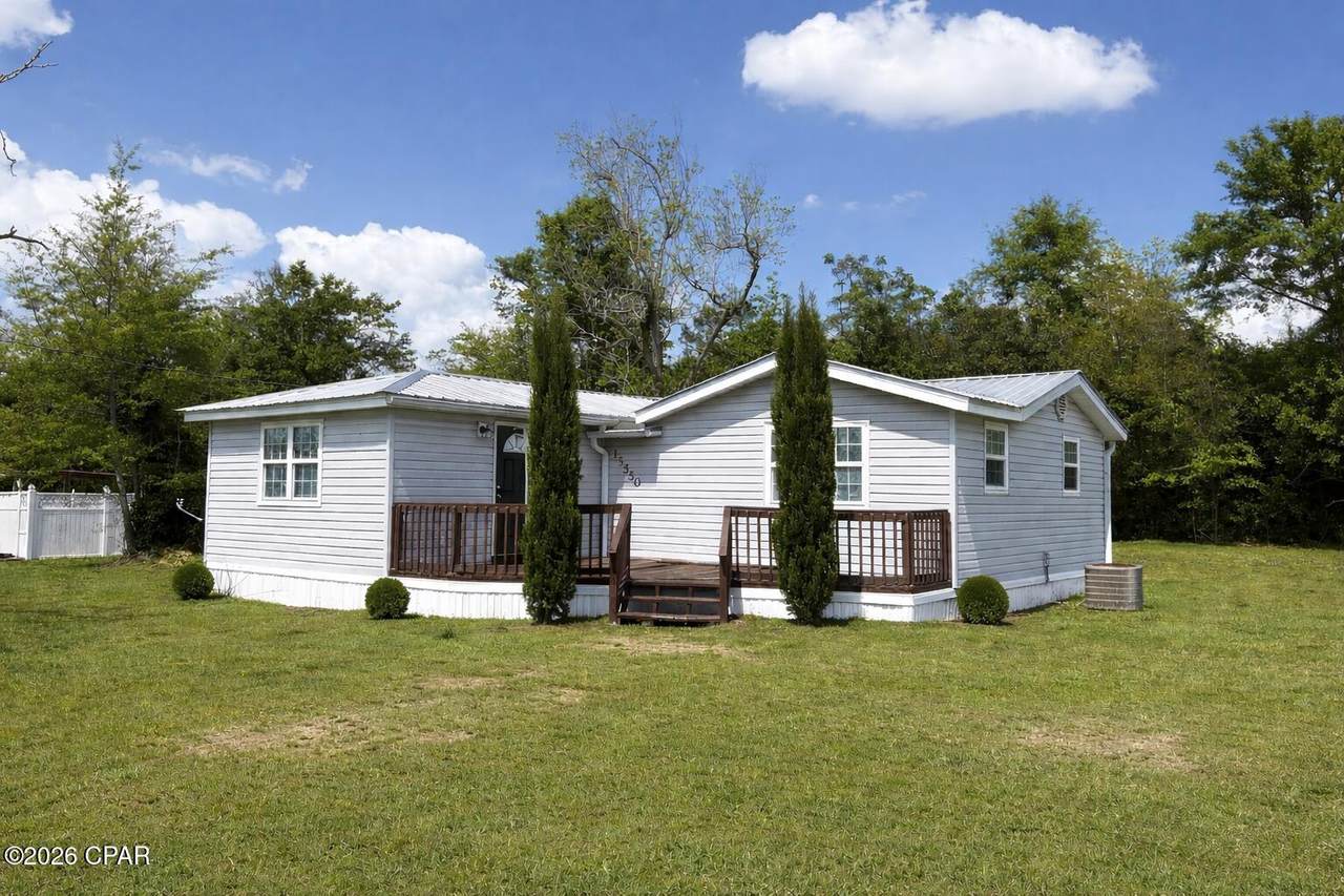 15550 Broad Street - Photo 1