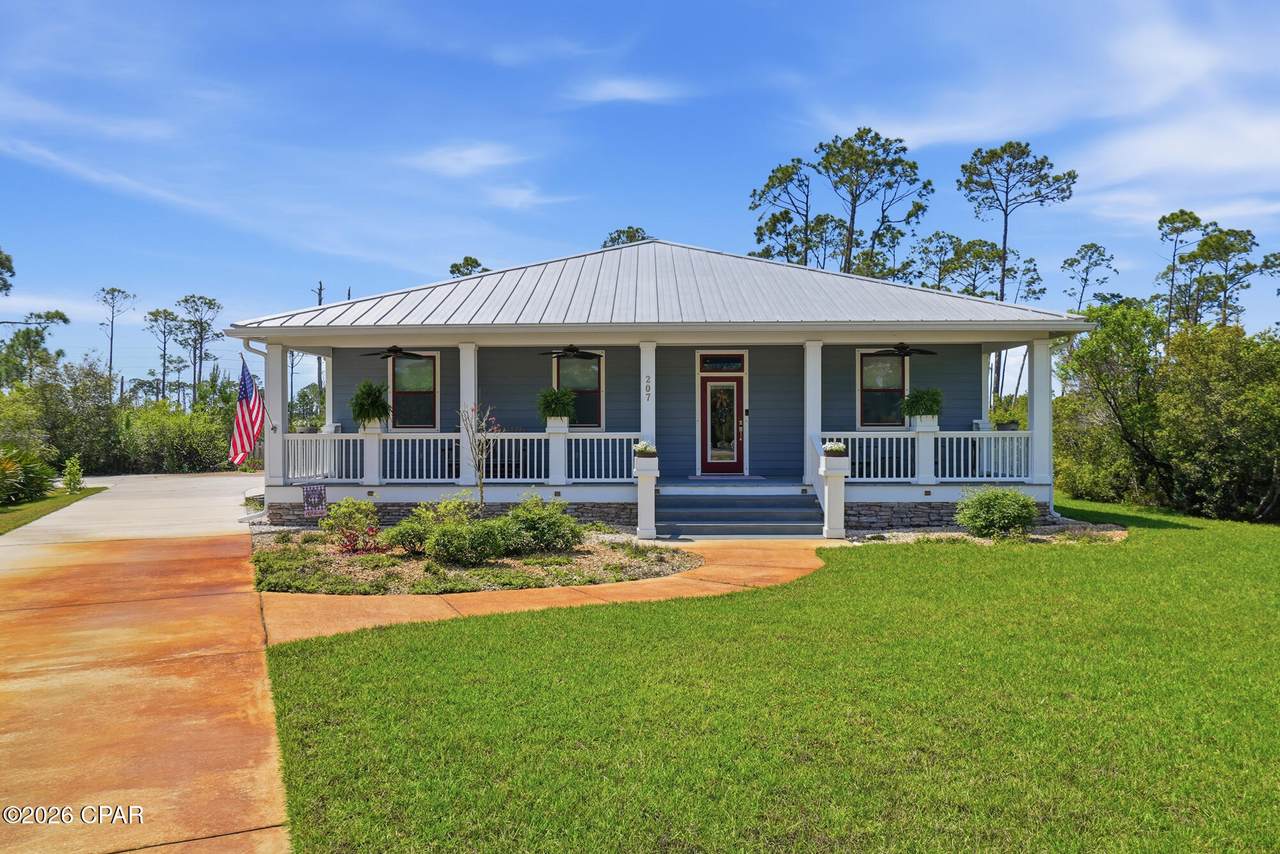 207 Stingray Lane - Photo 1