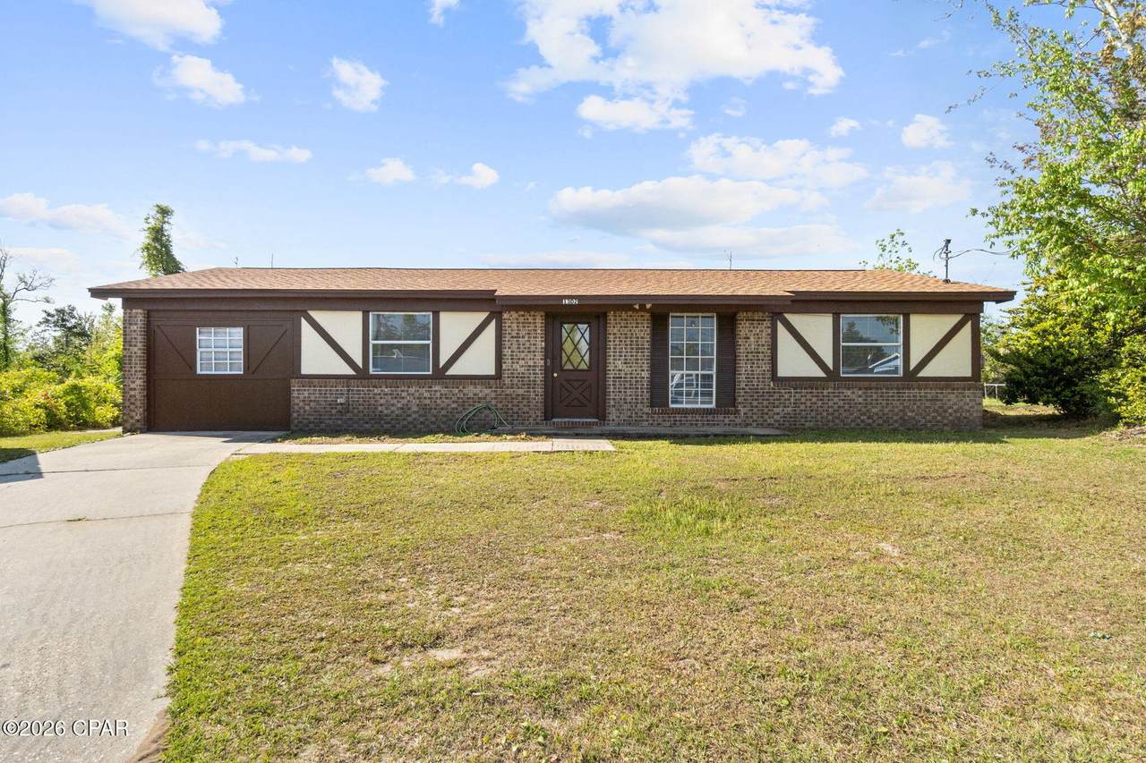 1302 Pinnacle Pines Road - Photo 1