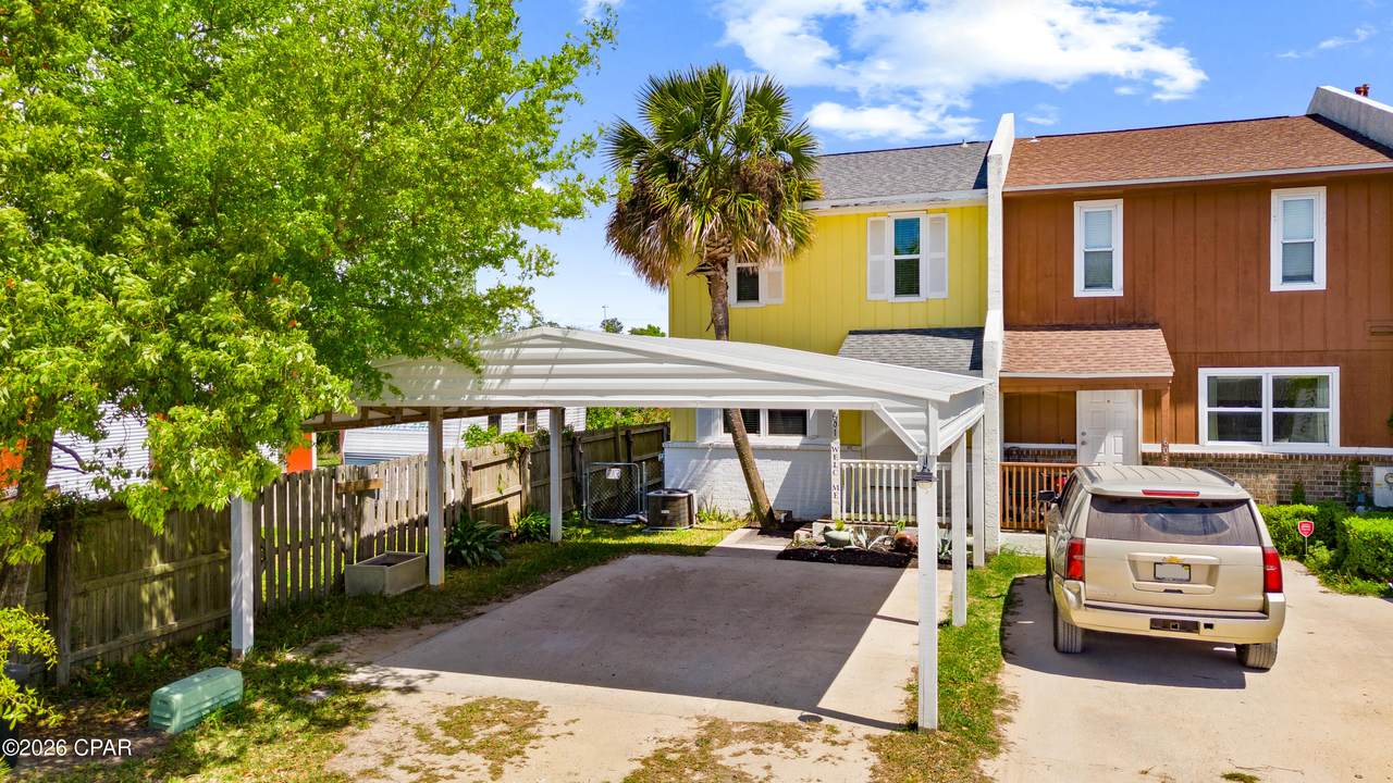 601 Berthe Avenue - Photo 1