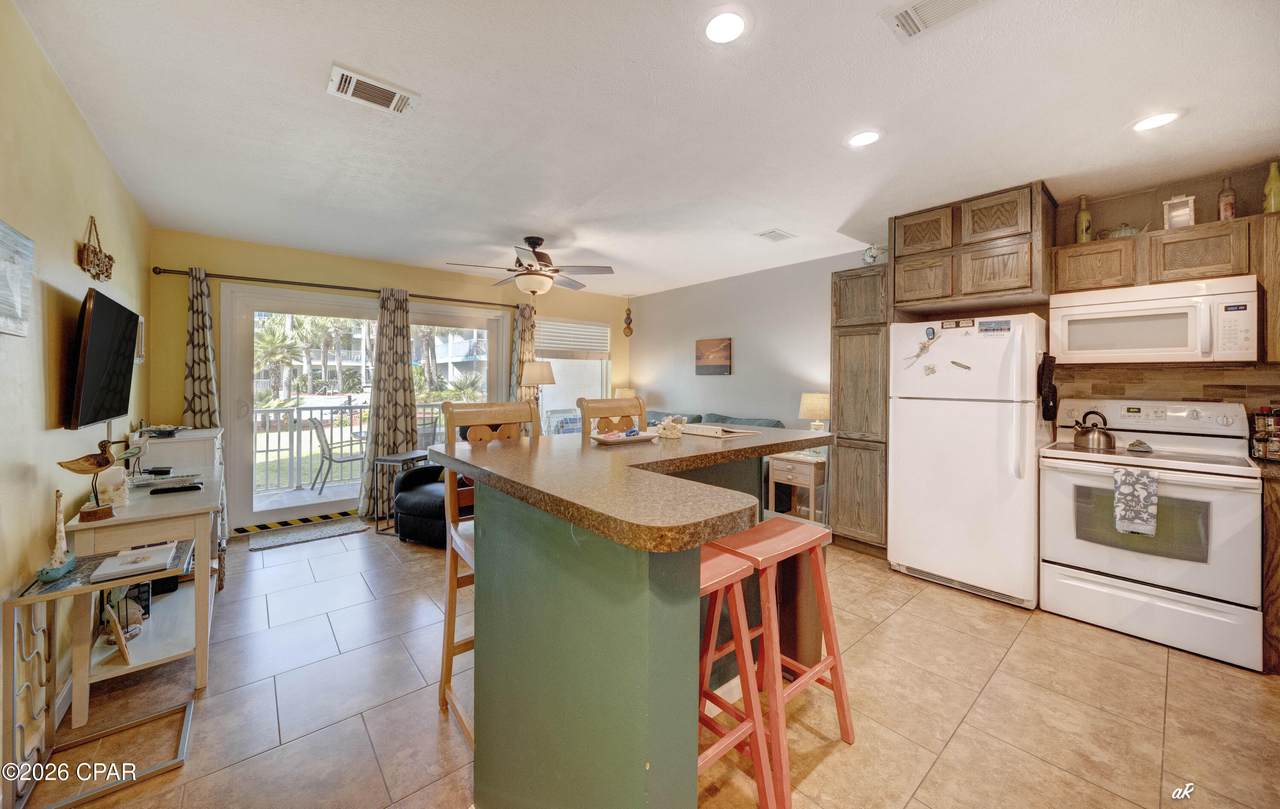 6205 Thomas Drive - Photo 1