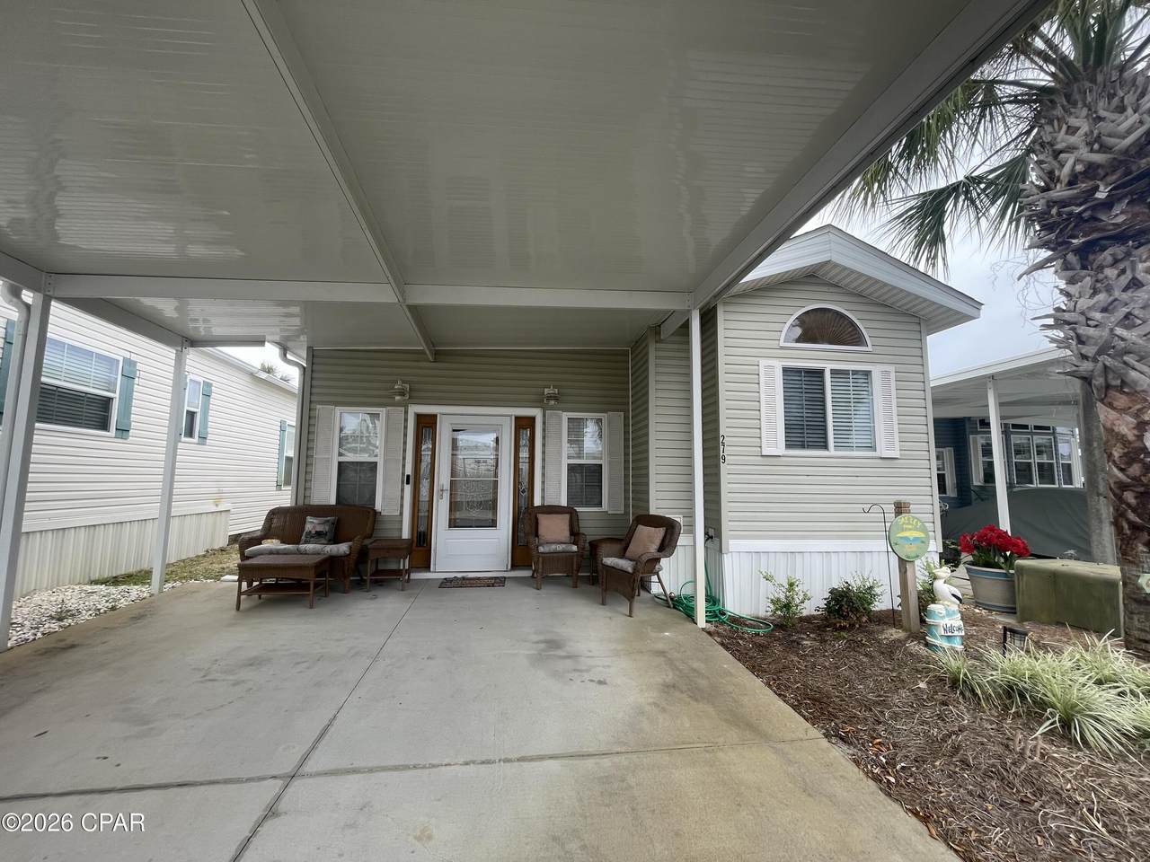 1219 Thomas Drive - Photo 1