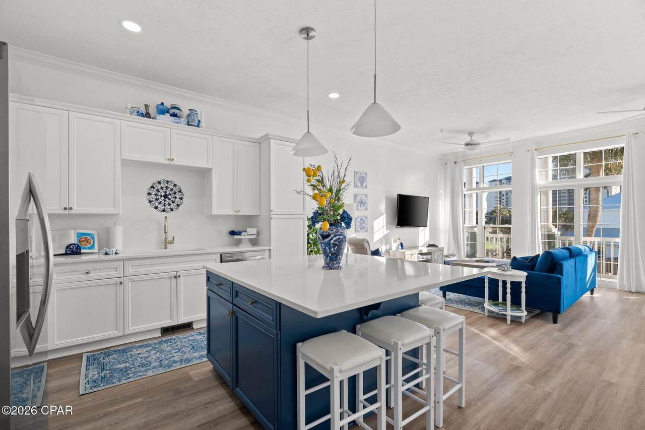 512 Dement Circle - Photo 1